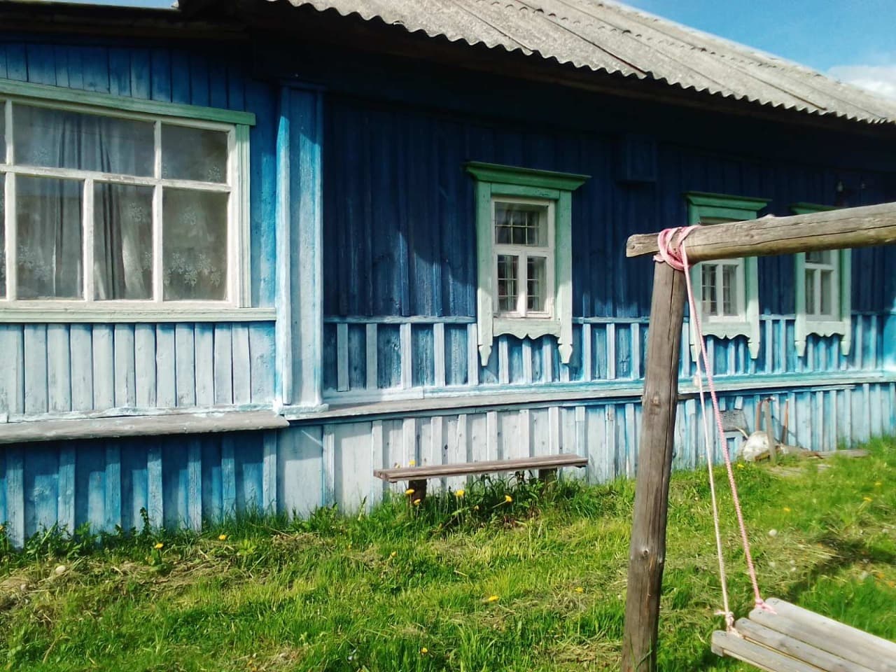 Продаю дом с участком земли
