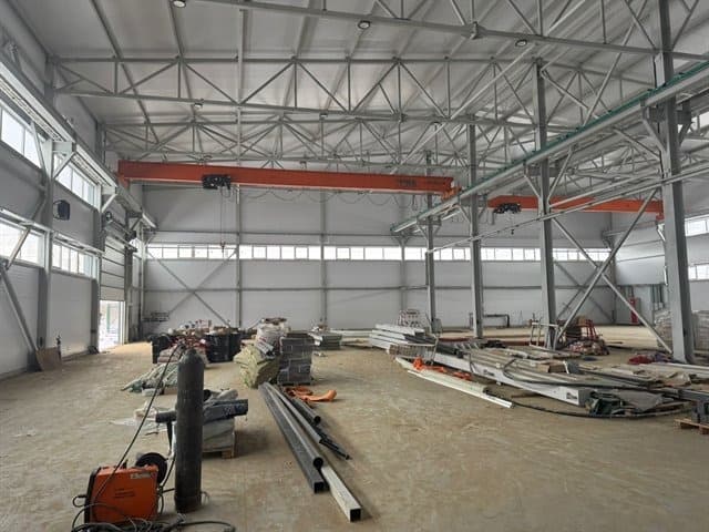 Аренда нового цеха 1100 м² с двумя кран-балками на 5 т