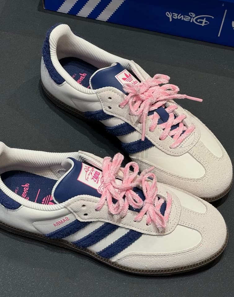 Adidas samba disney