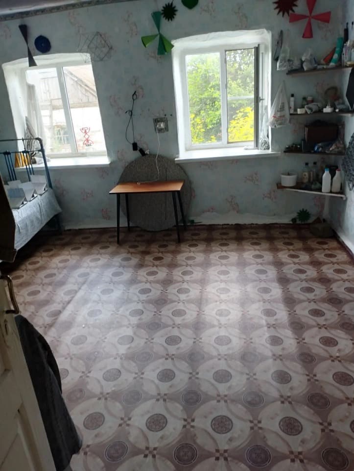 Продам дом с участком 60 соток. с посадками.Егорлыкский район.Кавалерский.Заречная 63