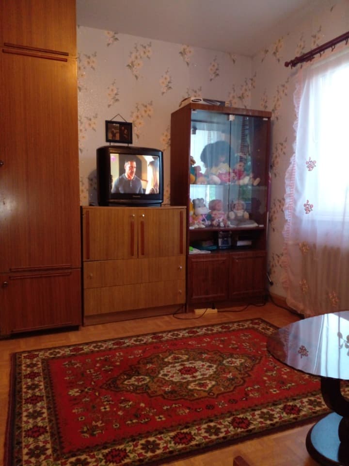 Сдам комнату на длительный срок
