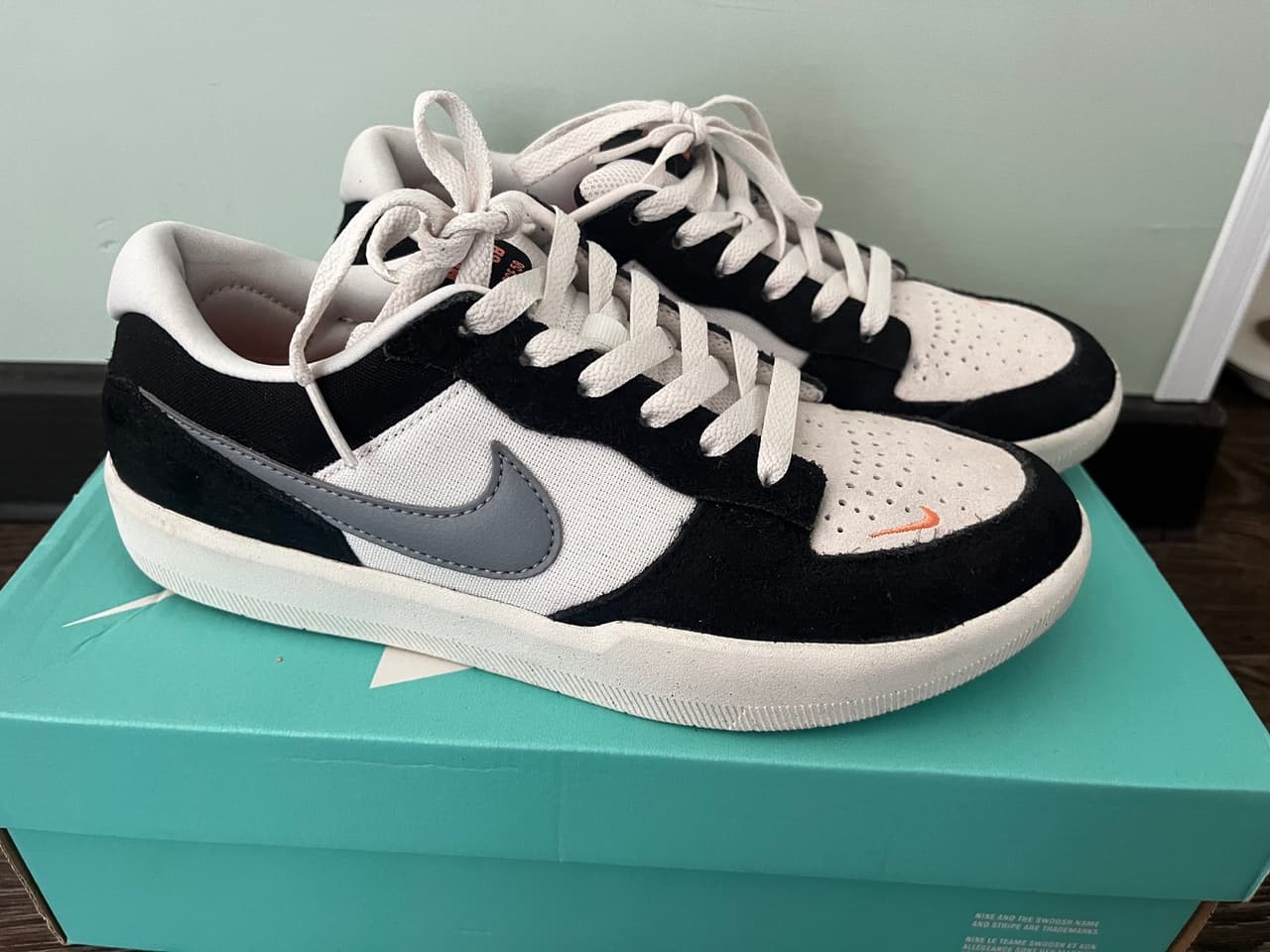 Nike force