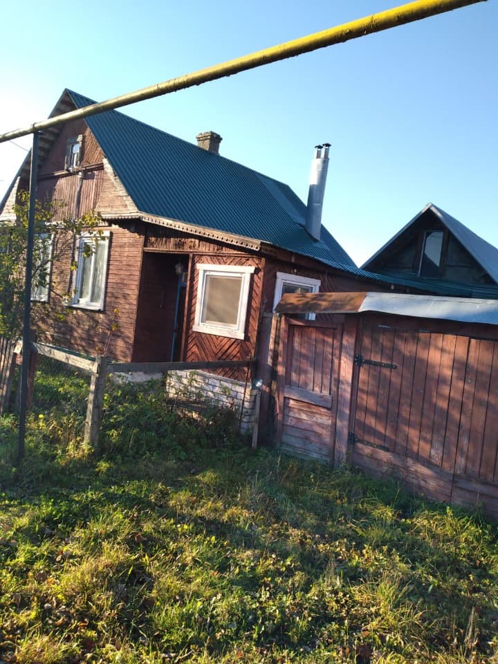 Продаю дом с зем.уч. в п.Новые Горки Лежневский р-н Ивановской обл.