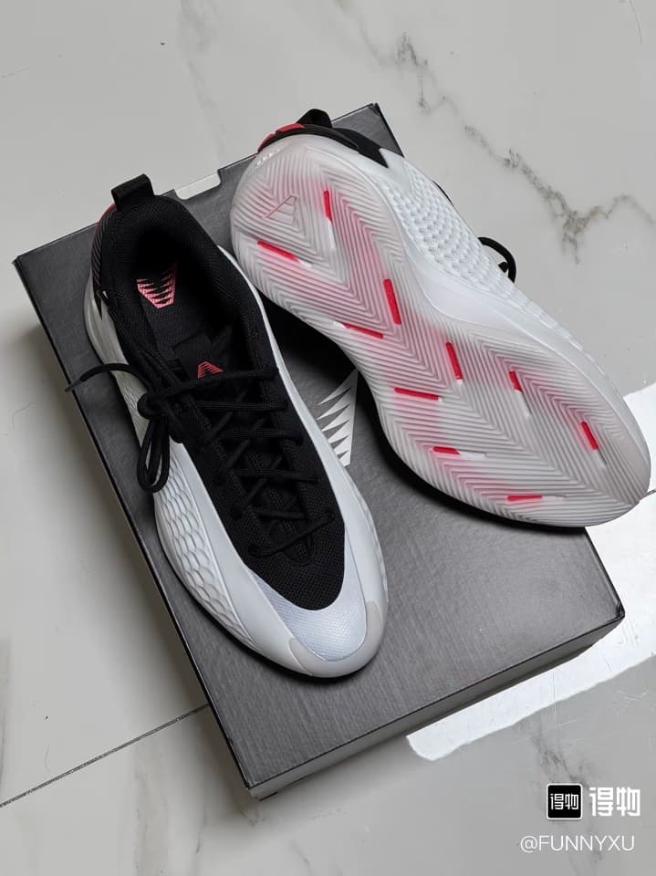 Adidas AE 1